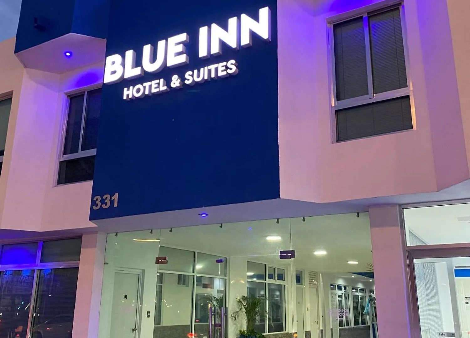Blue Inn Hotel & Suites Mazatlán